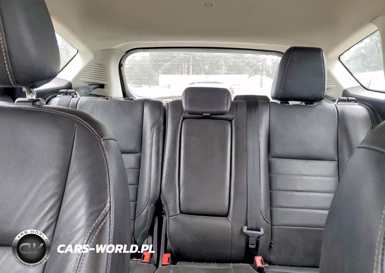 2015 Ford C-Max Sel VIN:1FADP5BU8FL102217 - 10
