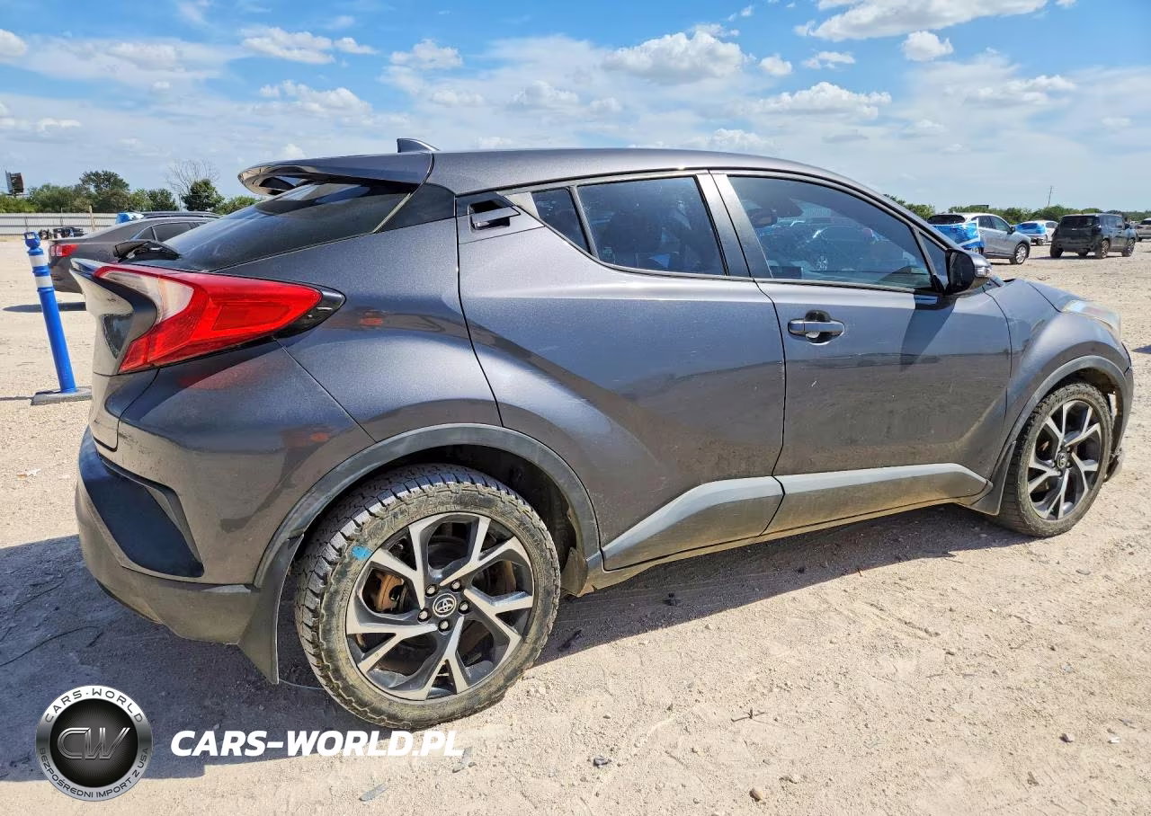 2018 Toyota C-Hr Xle VIN:NMTKHMBX1JR048672 - 3