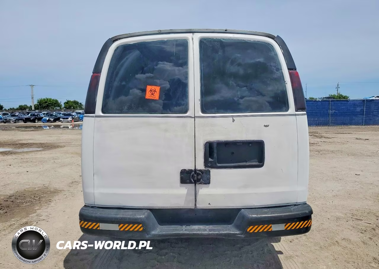 2007 Chevrolet Express G2500 VIN:1GCGG25VX71190761 - 10