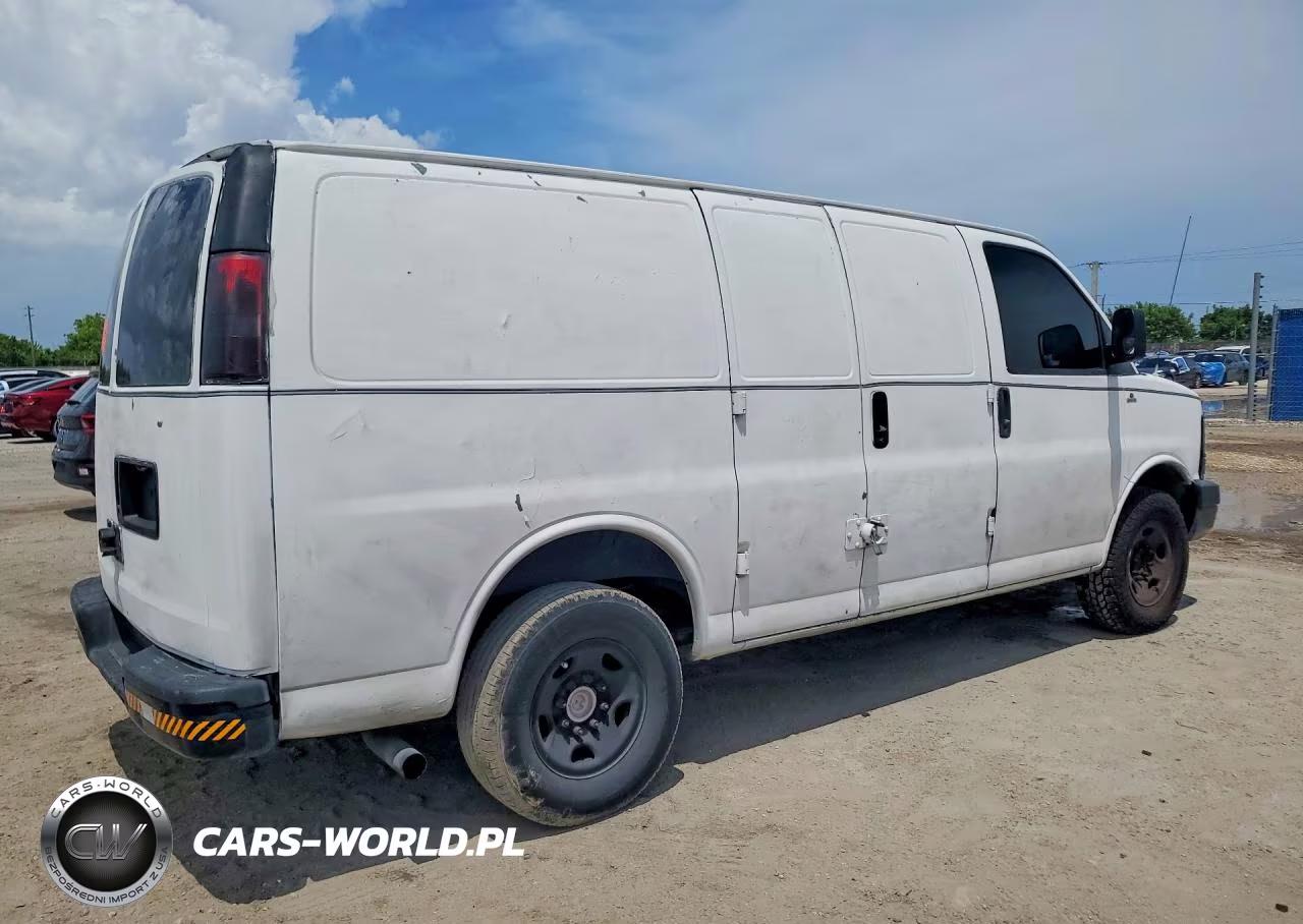 2007 Chevrolet Express G2500 VIN:1GCGG25VX71190761 - 3
