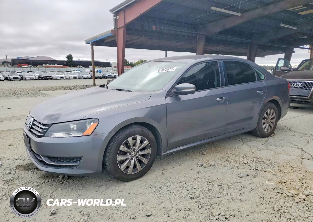 2013 Volkswagen Passat S – zdjęcie 1 z 12