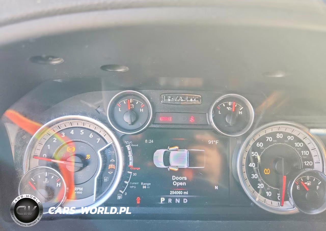 2015 Ram 1500 Slt VIN:1C6RR7LT0FS717952 - 9