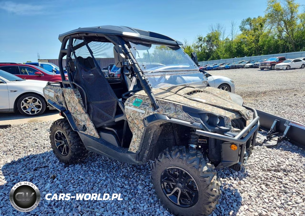 2015 Can-Am Commander 800R Xt Utility Vehicle