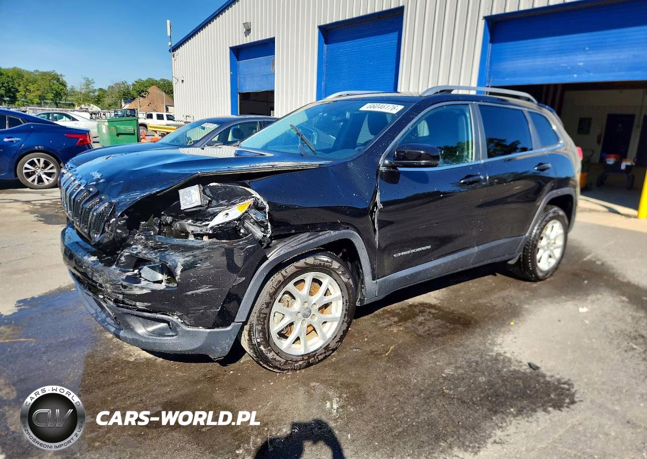 2016 Jeep Cherokee Latitude VIN:1C4PJMCB0GW213800 - 1