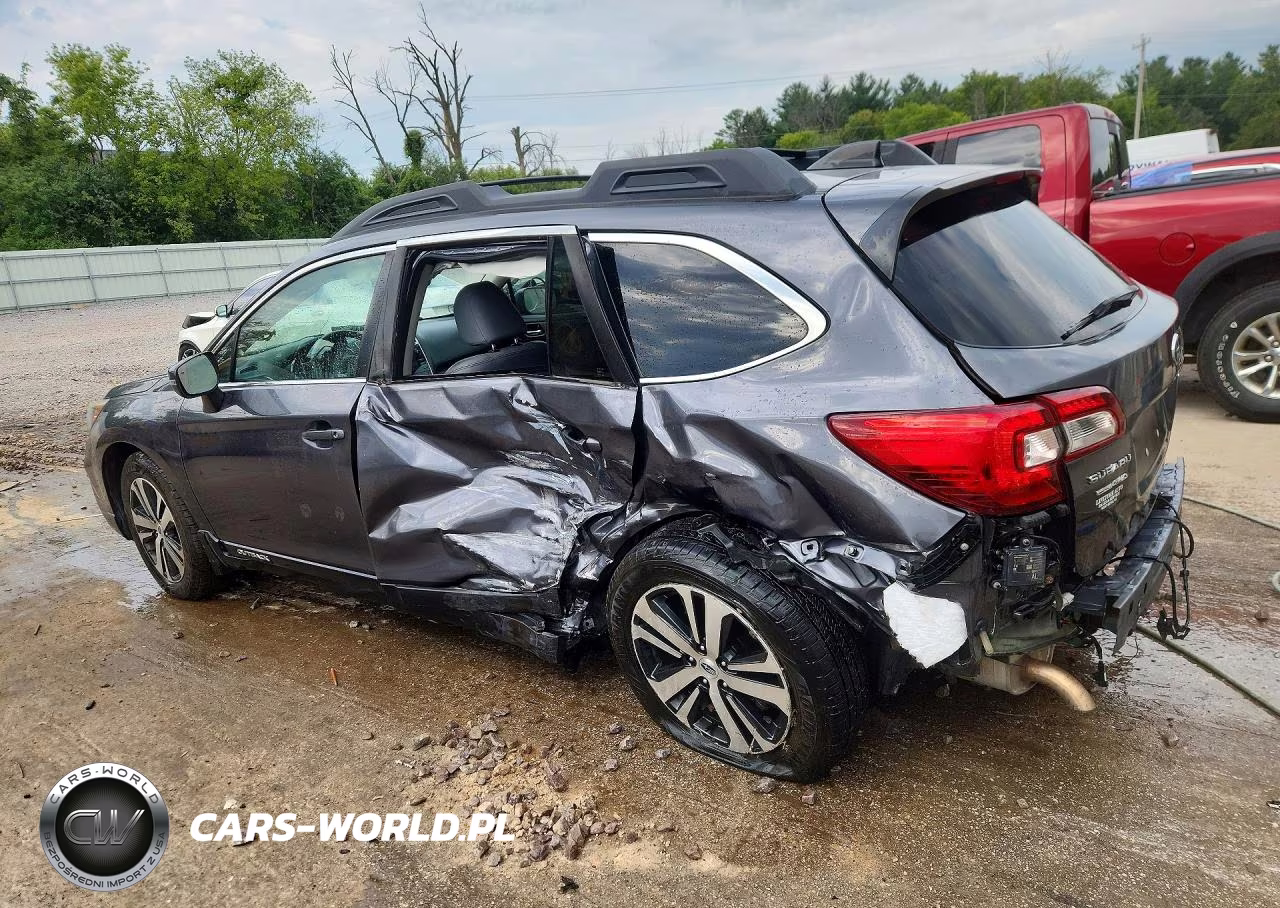 2019 Subaru Outback 3.6R Limited VIN:4S4BSENC7K3325762 - 2