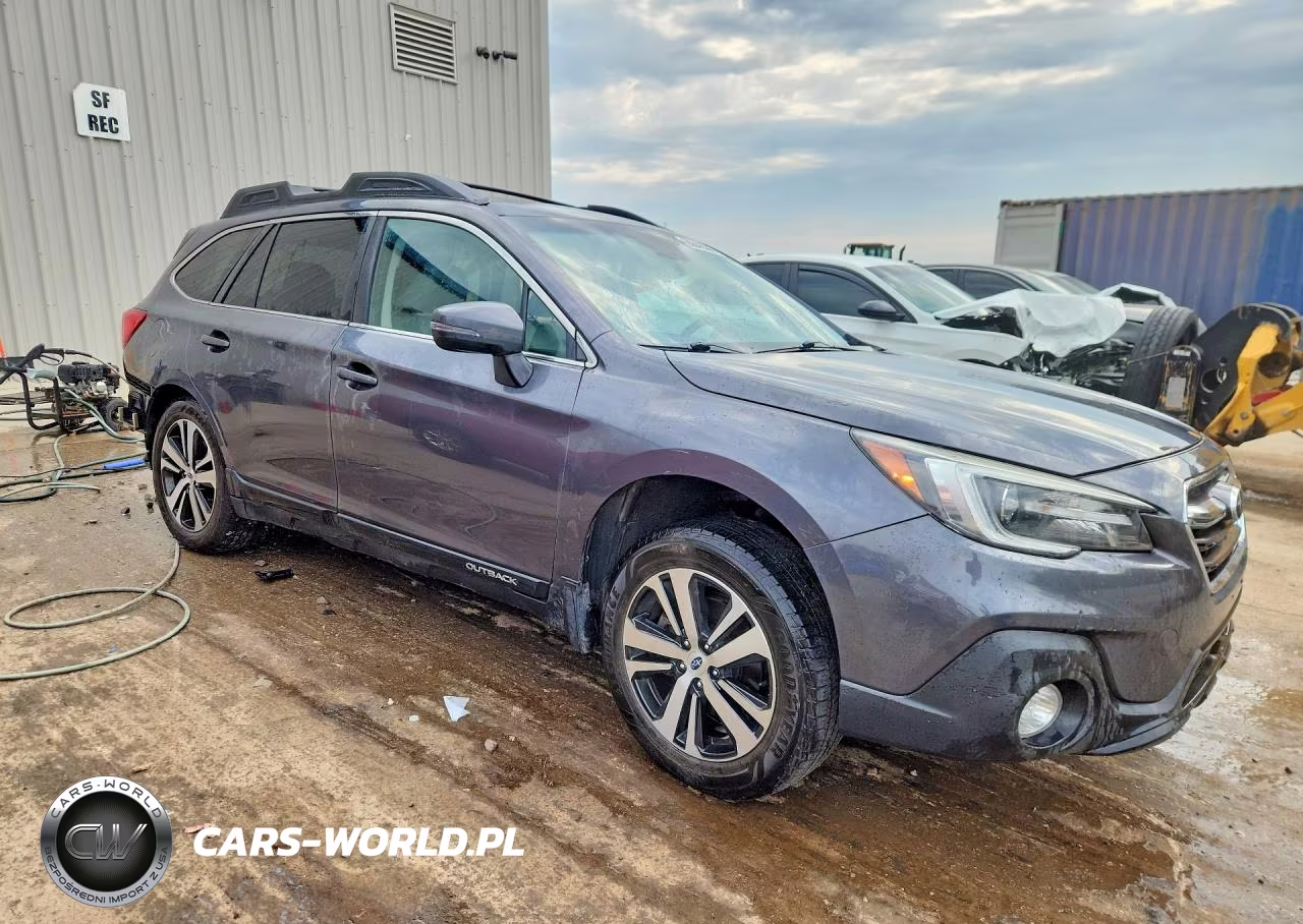 2019 Subaru Outback 3.6R Limited VIN:4S4BSENC7K3325762 - 4