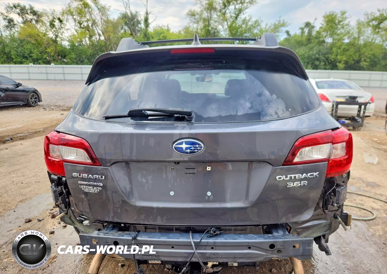 2019 Subaru Outback 3.6R Limited VIN:4S4BSENC7K3325762 - 6