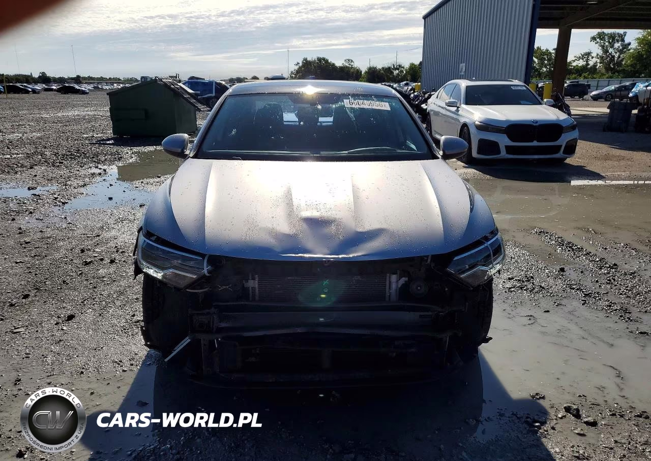 2019 Volkswagen Jetta S VIN:3VWCB7BU8KM220421 - 5
