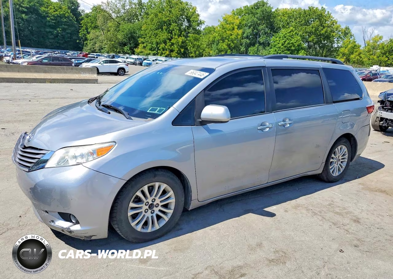 2016 Toyota Sienna Xle 8-Passenger VIN:5TDYK3DC2GS749800 - 1