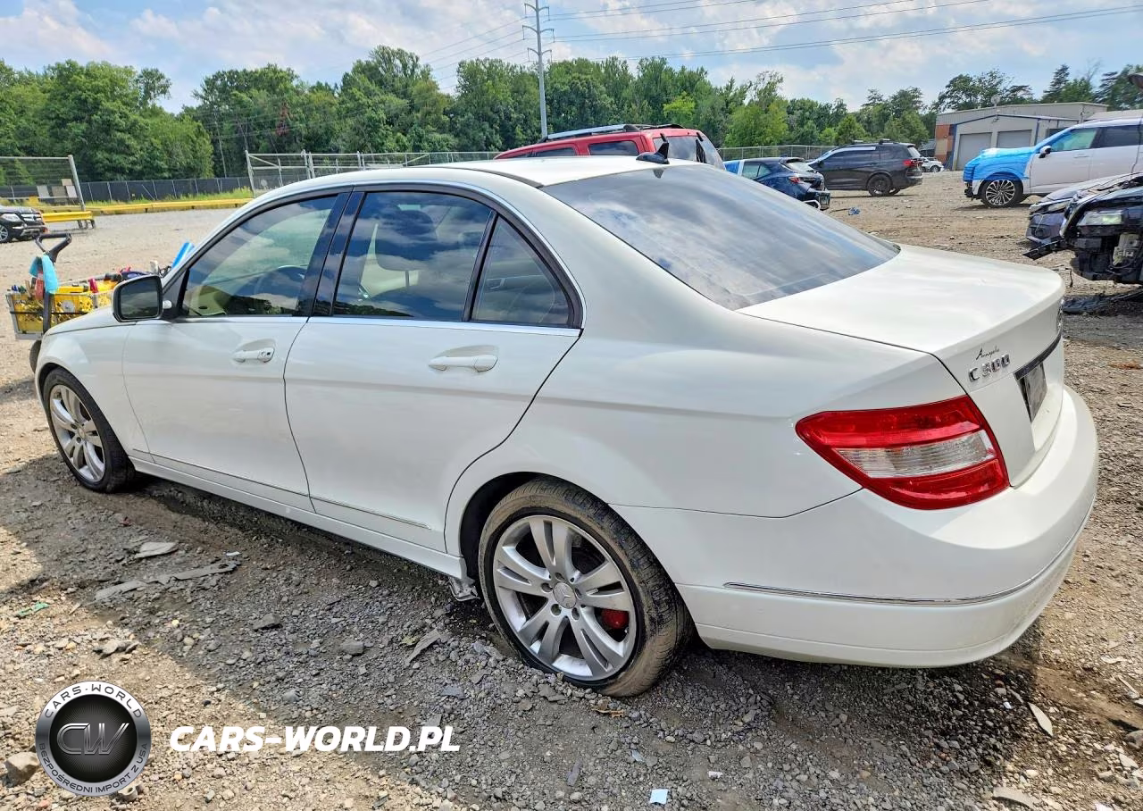 2008 Mercedes-Benz C 300 4Matic VIN:WDDGF81X08F085573 - 2