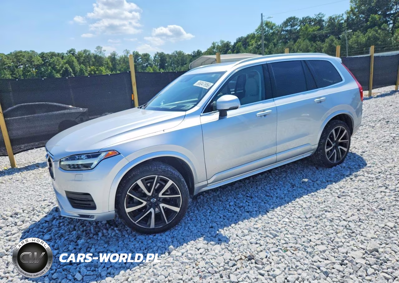 2022 Volvo Xc90 T6 Momentum