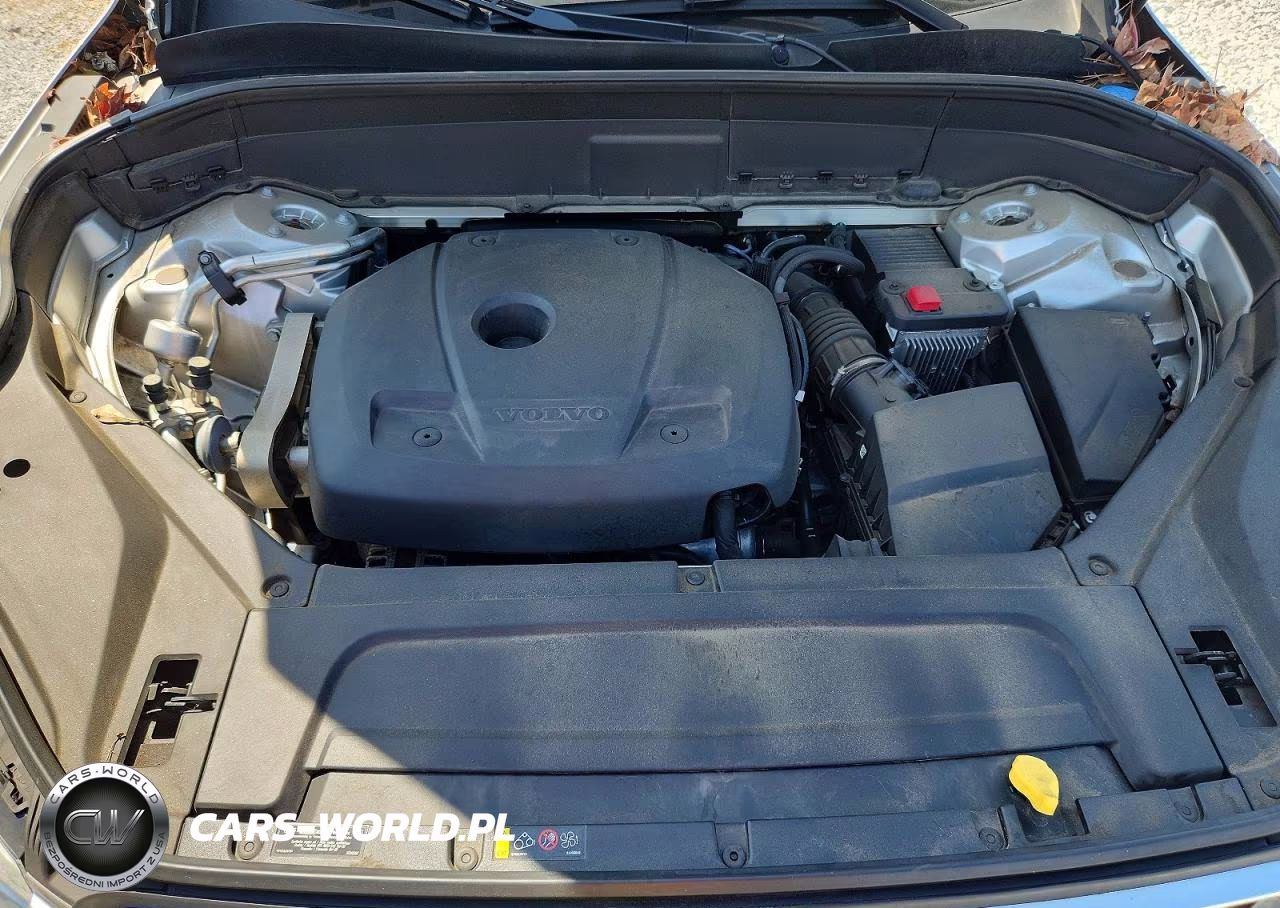 2022 Volvo Xc90 T6 Momentum VIN:YV4A221K0N1828736 - 12