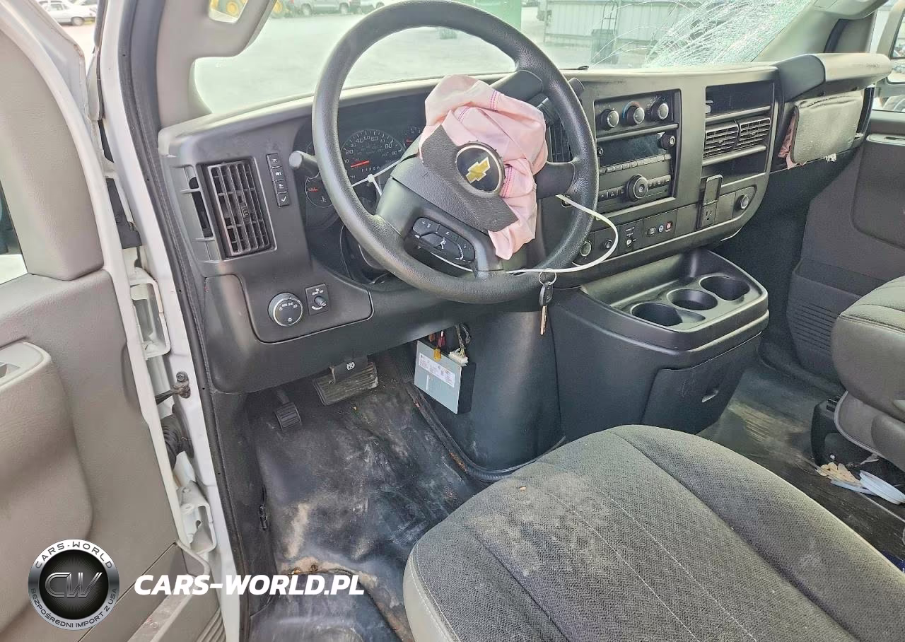 2020 Chevrolet Express 2500 Cargo Delivery Van VIN:1GCWGAFG2L1197087 - 8