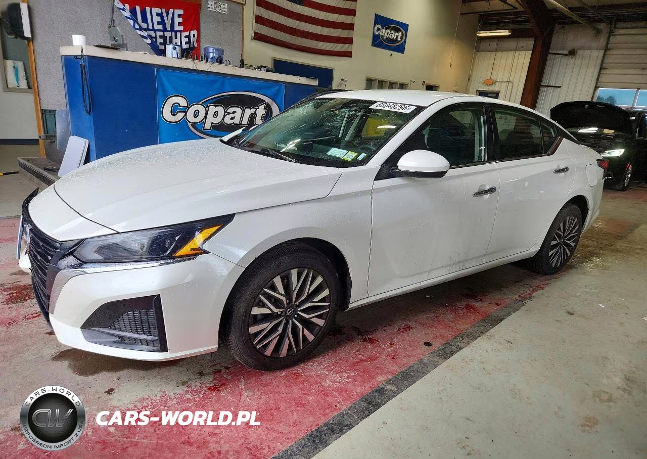 2023 Nissan Altima Sv – zdjęcie 1 z 13