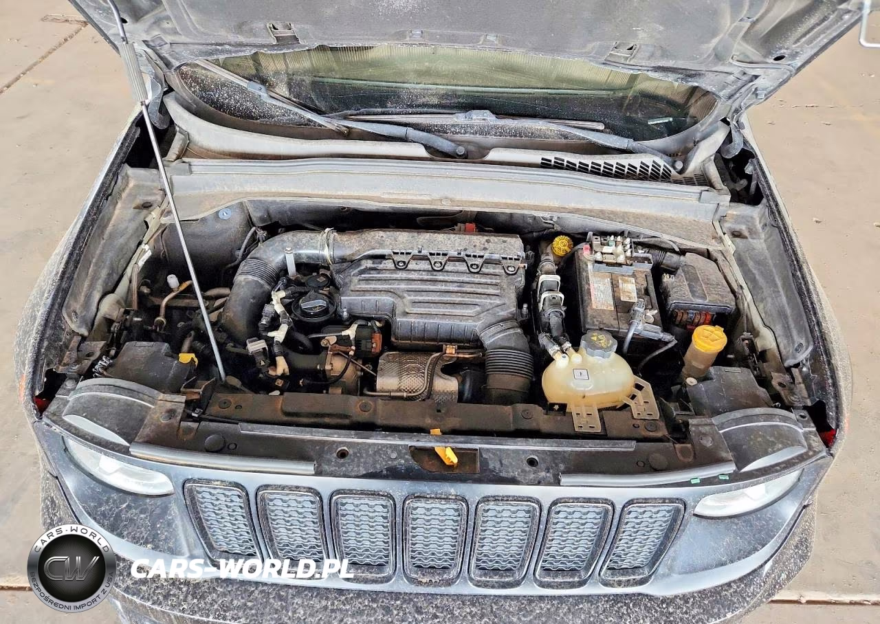 2019 Jeep Renegade Latitude VIN:ZACNJAB12KPK14092 - 11