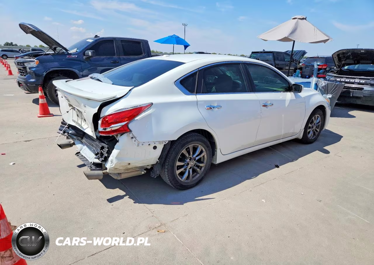 2015 Nissan Altima 2.5 S VIN:1N4AL3AP1FC472634 - 3