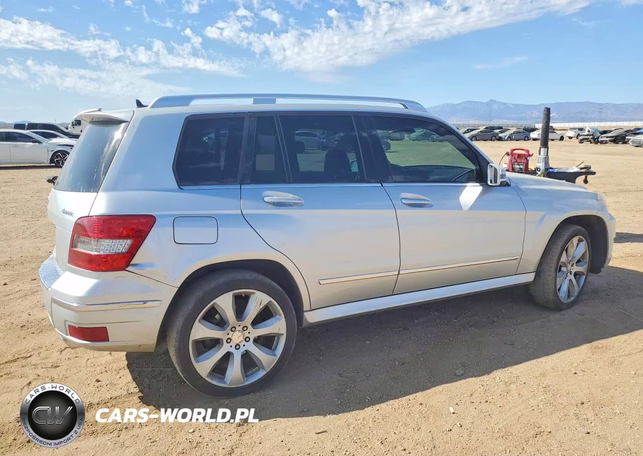 2011 Mercedes-Benz Glk 350 4Matic VIN:WDCGG8HB0BF574283 - 3