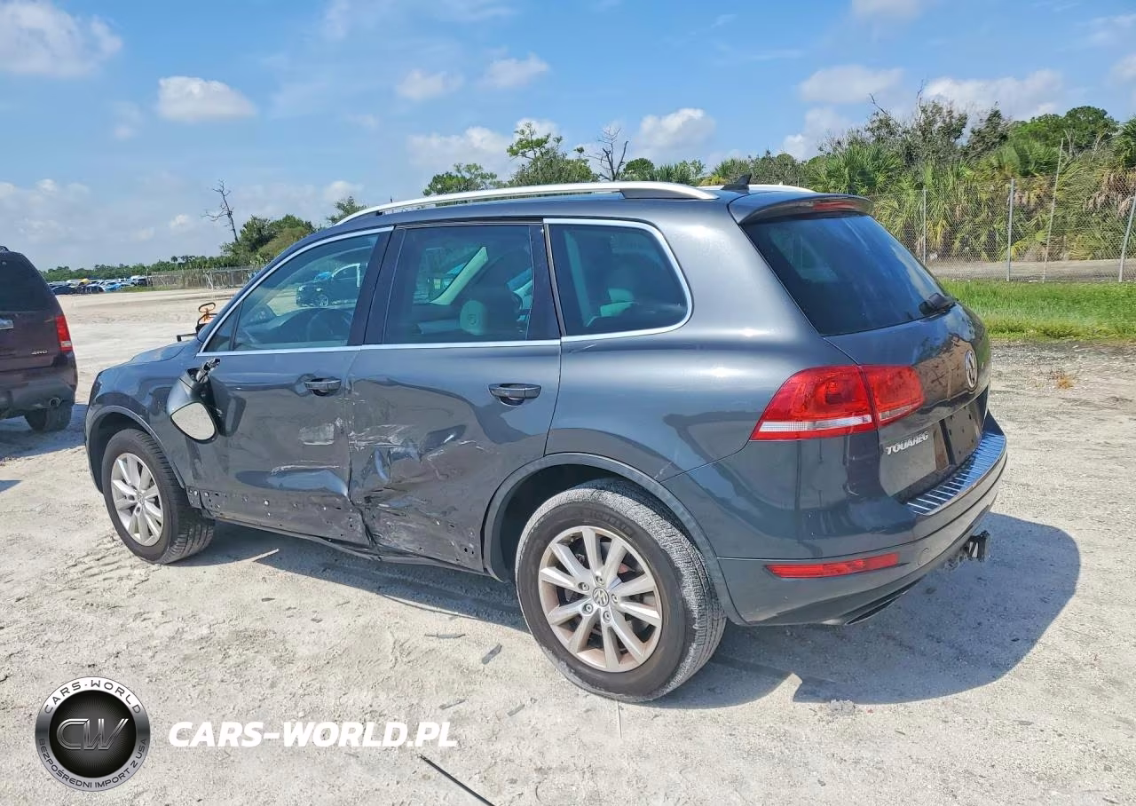 2013 Volkswagen Touareg V6 VIN:WVGEF9BP3DD012219 - 2