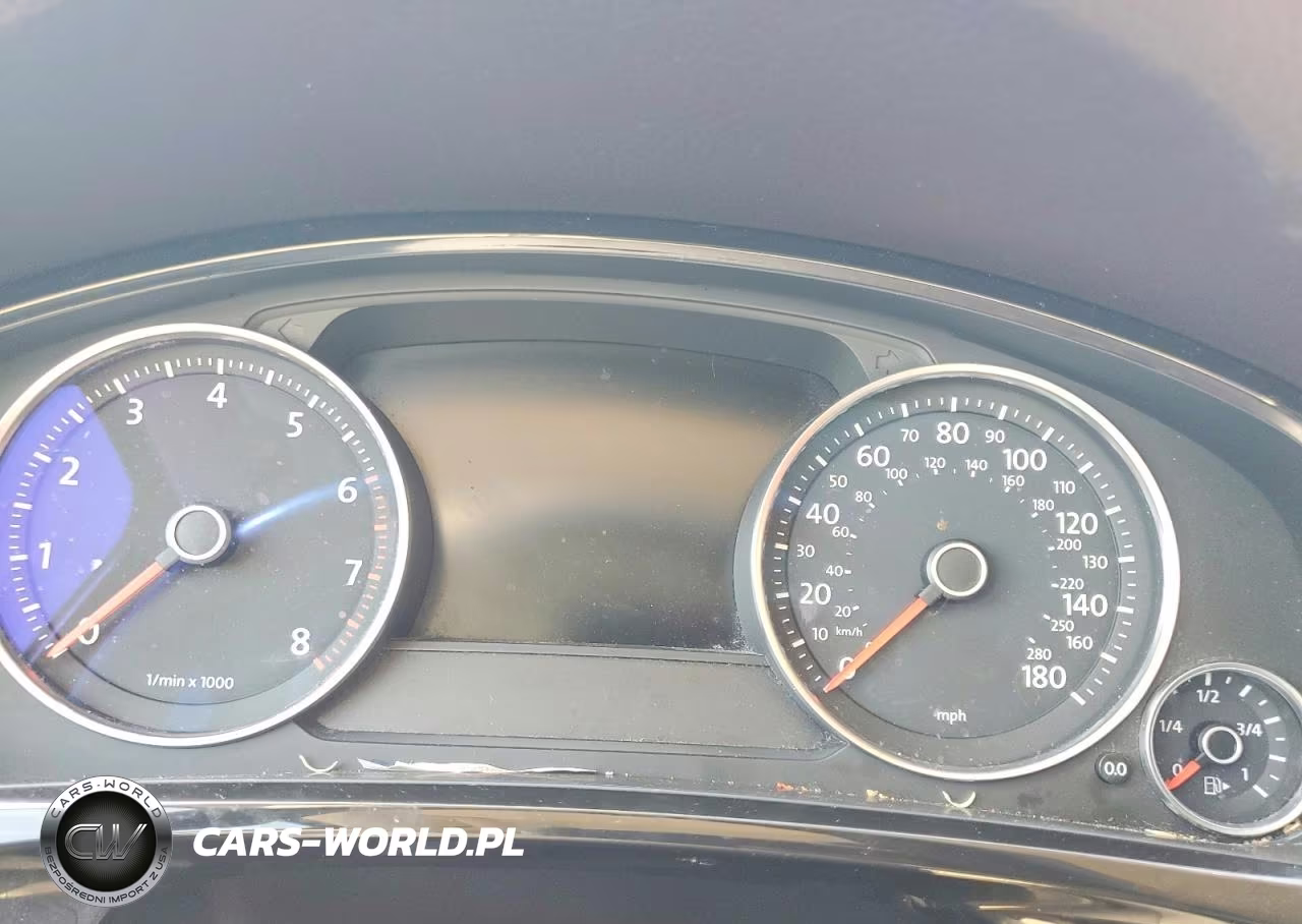 2013 Volkswagen Touareg V6 VIN:WVGEF9BP3DD012219 - 9