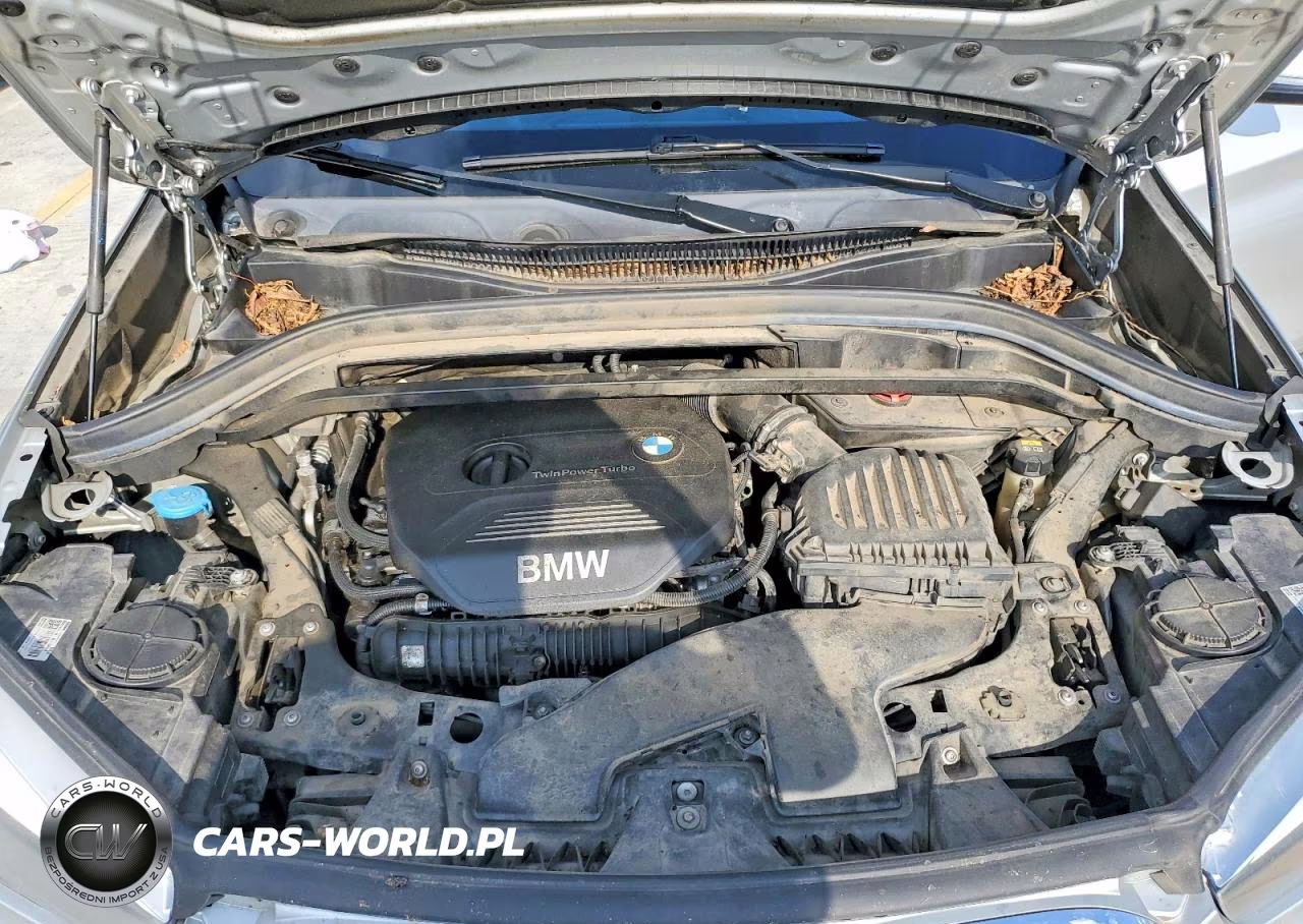 2018 BMW X1 VIN:WBXHU7C38J3H43856 - 12