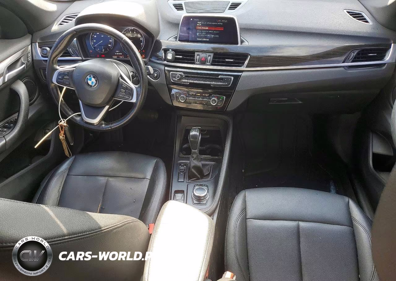 2018 BMW X1 VIN:WBXHU7C38J3H43856 - 8