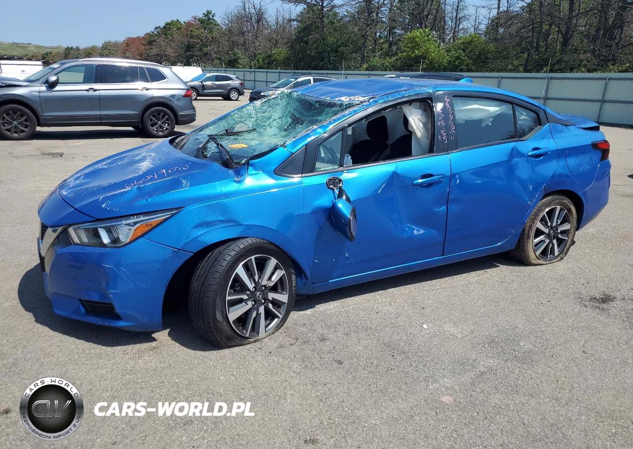 2021 Nissan Versa Sv