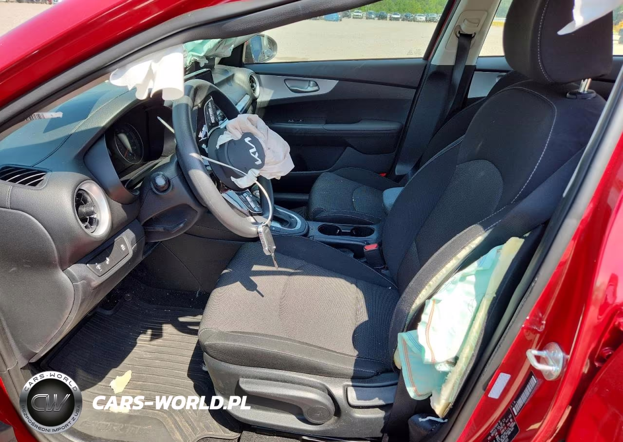 2024 Kia Forte Lxs VIN:3KPF24AD9RE834835 - 7