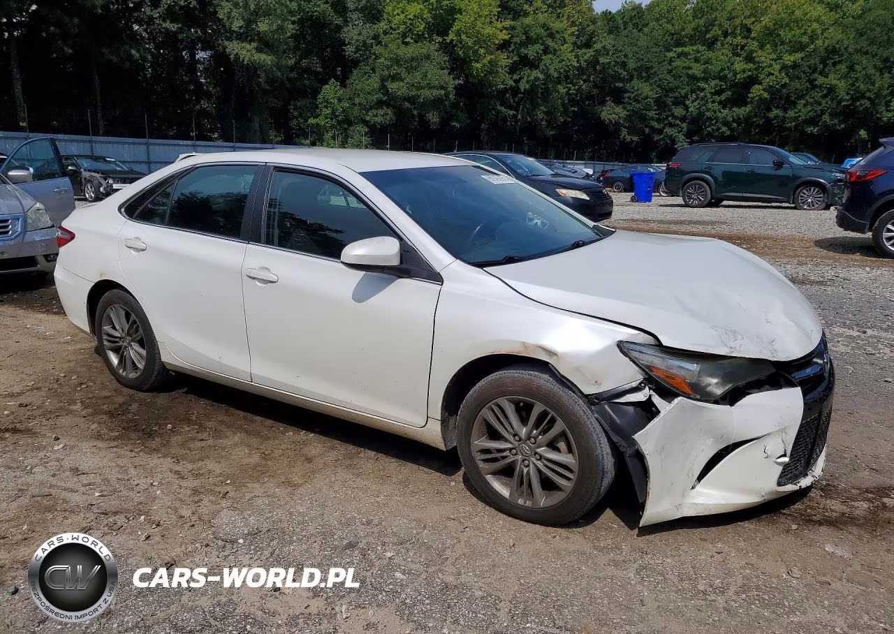 2017 Toyota Camry Se VIN:4T1BF1FK1HU451203 - 4