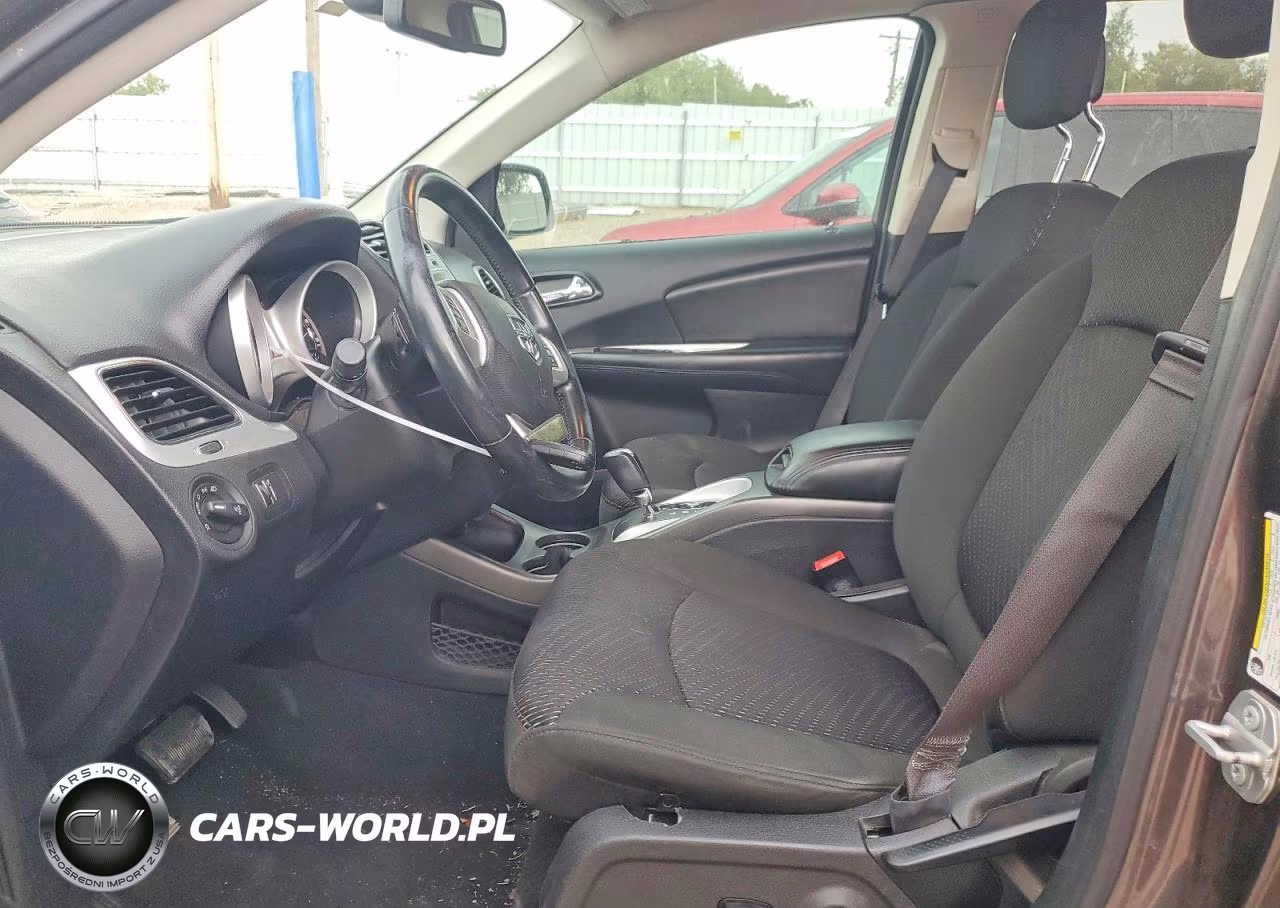 2019 Dodge Journey Se VIN:3C4PDCBB9KT866644 - 7