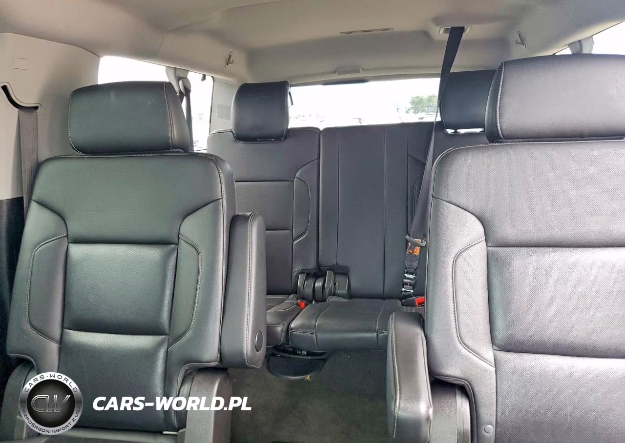 2018 Chevrolet Suburban K1500 Premier VIN:1GNSKJKC5JR109283 - 10