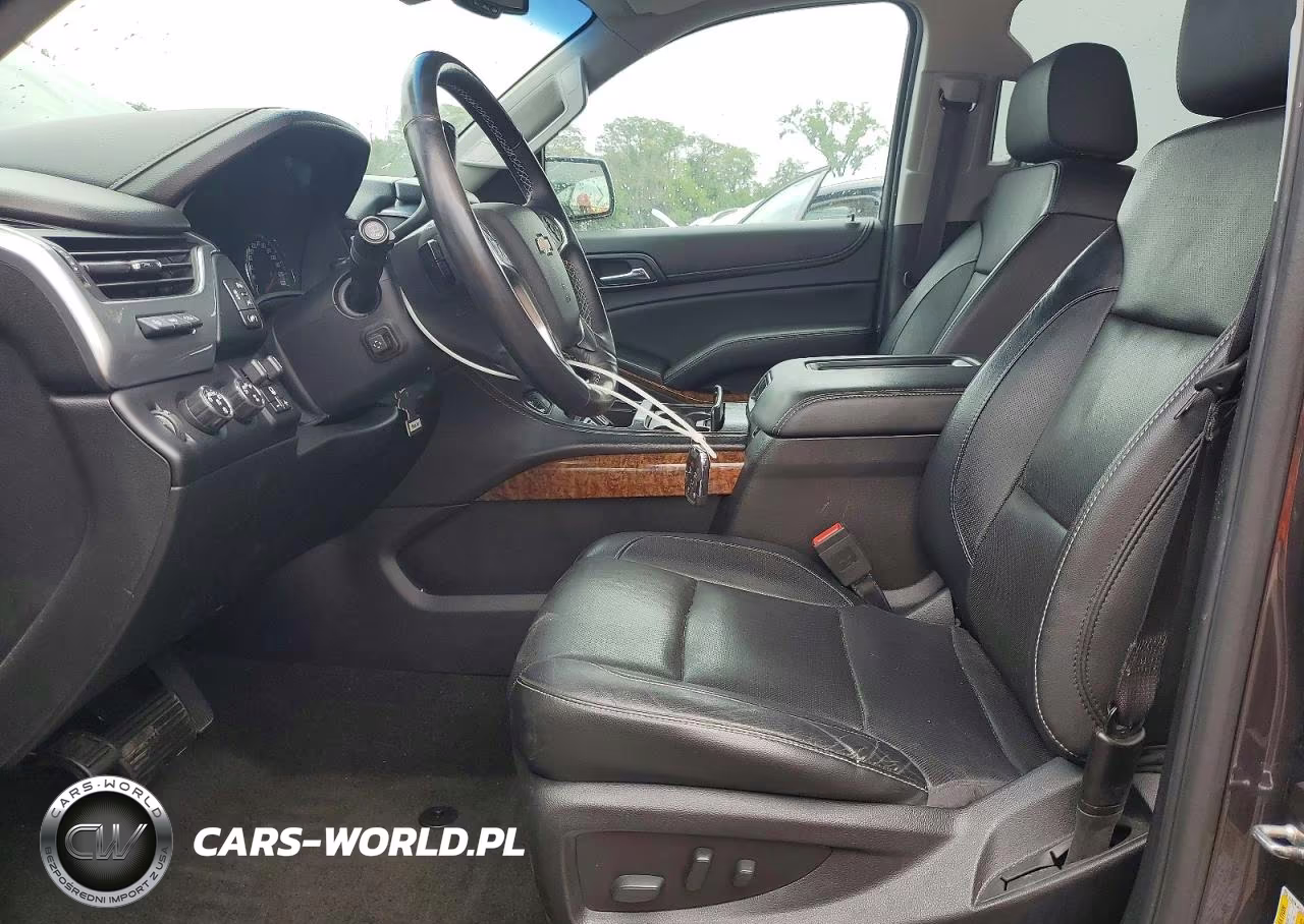 2018 Chevrolet Suburban K1500 Premier VIN:1GNSKJKC5JR109283 - 7