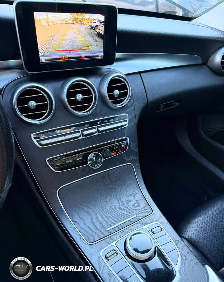2017 Mercedes-Benz C 300 4Matic VIN:55SWF4KB0HU199626 - 7