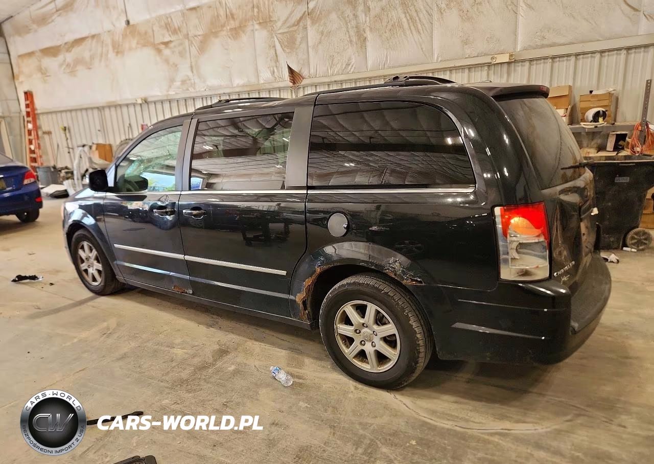 2010 Chrysler Town & Country Touring VIN:2A4RR5D14AR431987 - 2