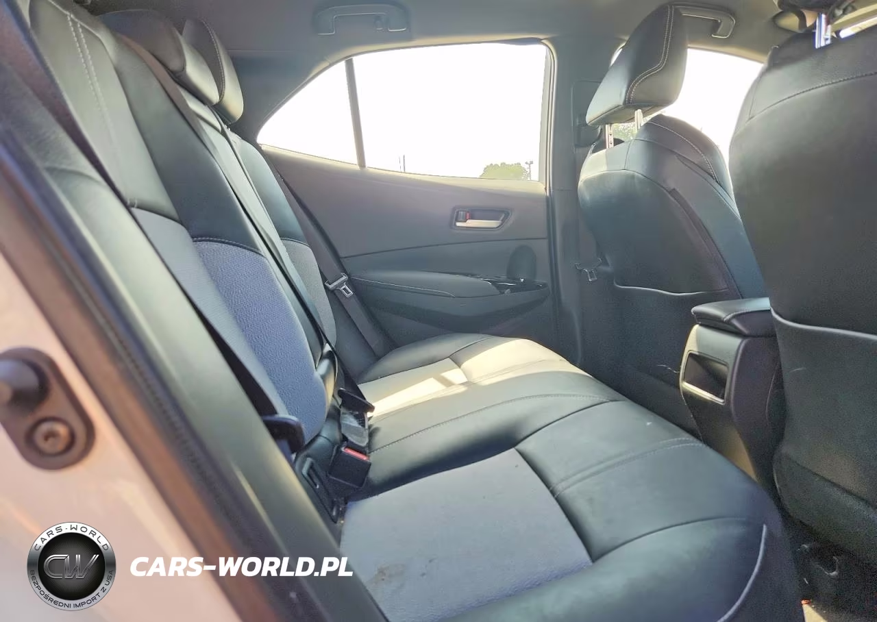2021 Toyota Corolla Xse VIN:JTNC4MBE4M3145687 - 11