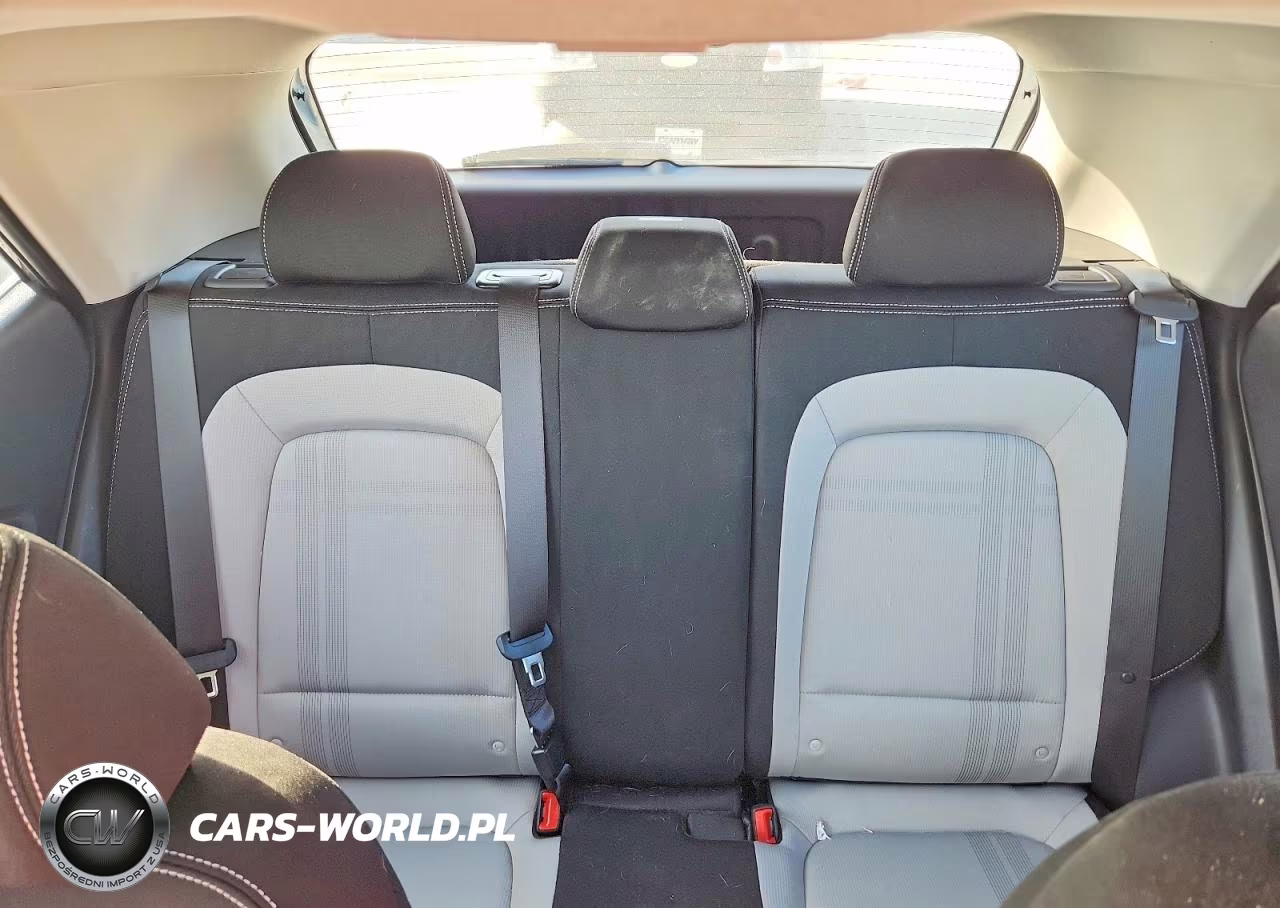 2025 Hyundai Venue Sel VIN:KMHRC8A30SU388487 - 10
