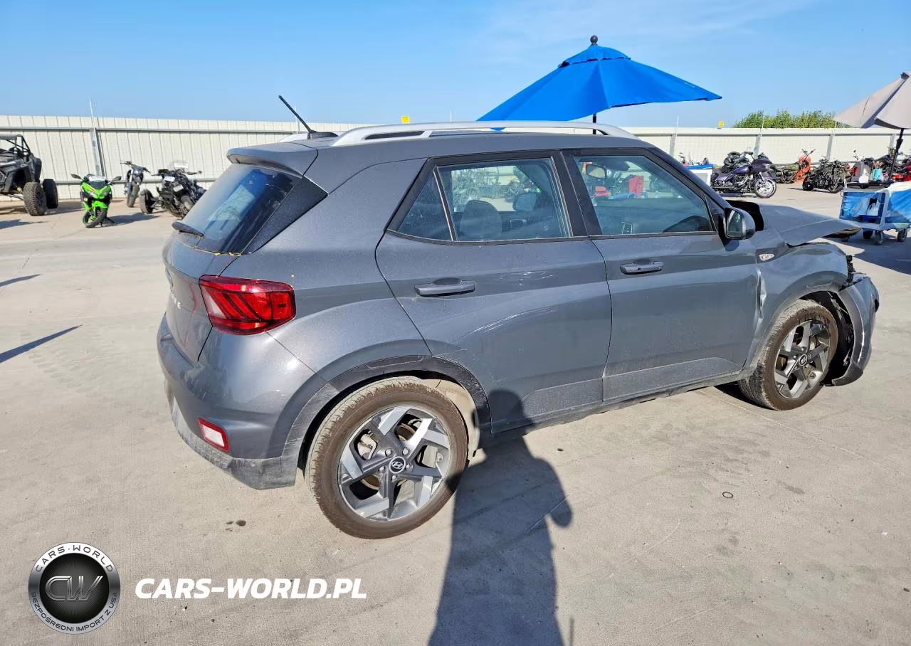 2025 Hyundai Venue Sel VIN:KMHRC8A30SU388487 - 3