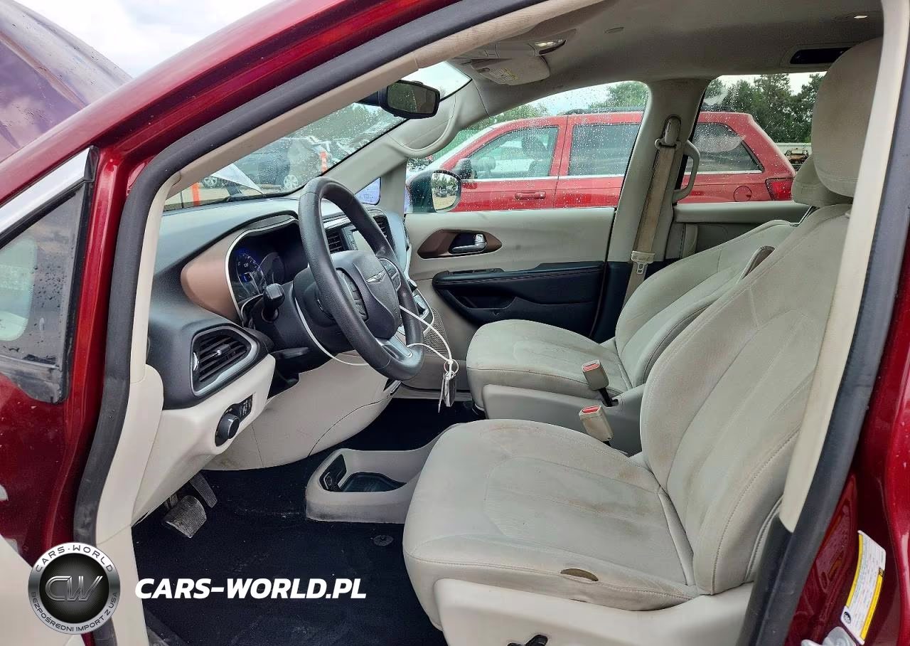 2017 Chrysler Pacifica Lx VIN:2C4RC1CG0HR509133 - 7