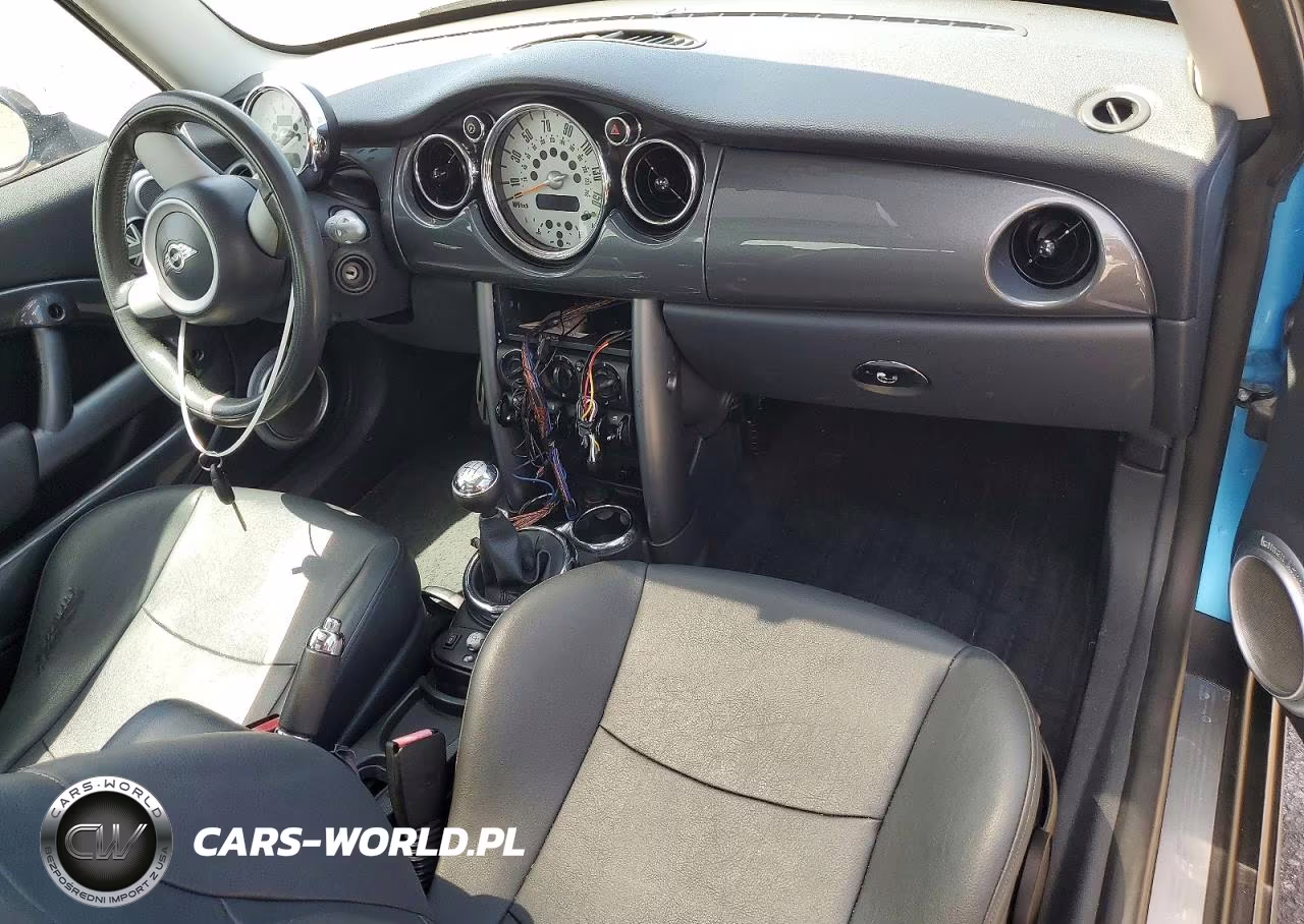 2005 Mini Cooper S VIN:WMWRE33435TD94589 - 8