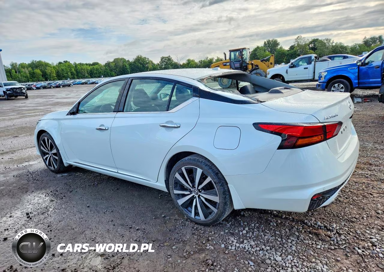2019 Nissan Altima Platinum VIN:1N4BL4FW2KC146605 - 2
