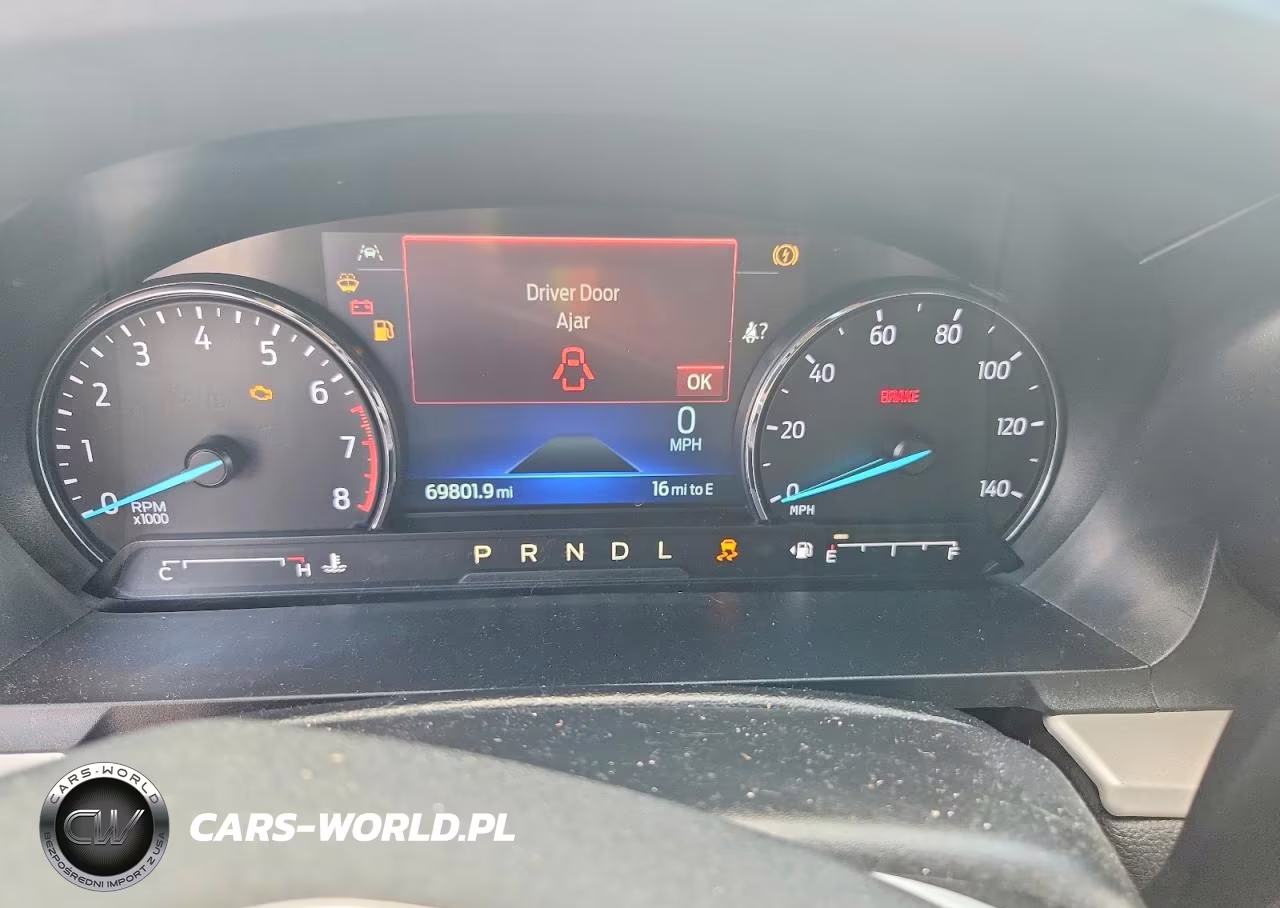 2023 Ford Explorer Xlt VIN:1FMSK7DH7PGB18099 - 9