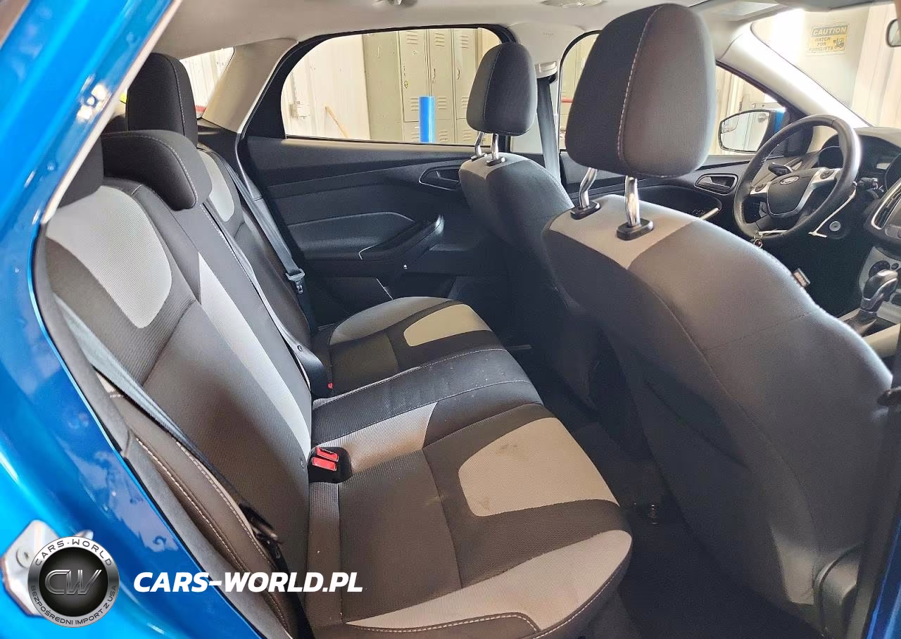 2012 Ford Focus Se VIN:1FAHP3K22CL299109 - 10