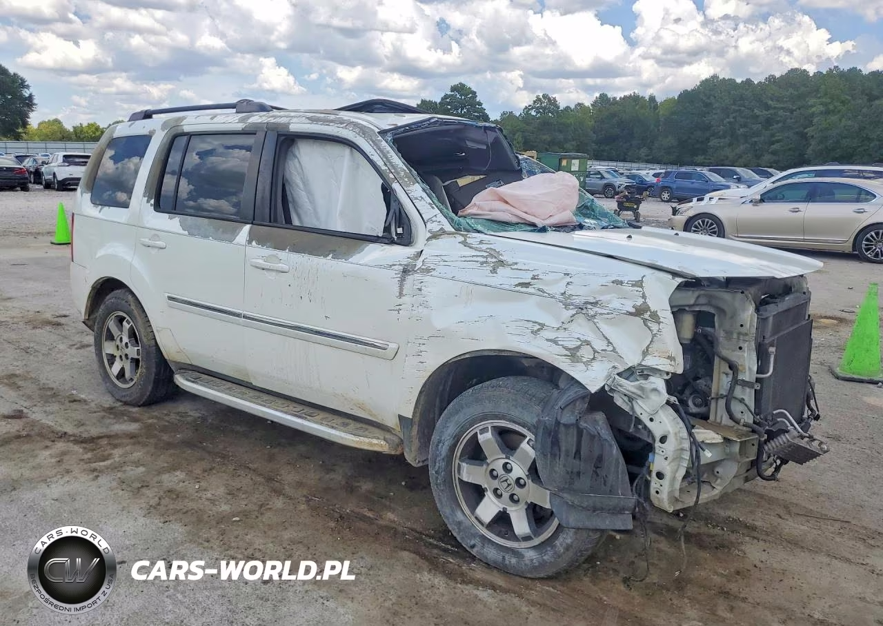 2011 Honda Pilot Touring VIN:5FNYF3H97BB057449 - 4