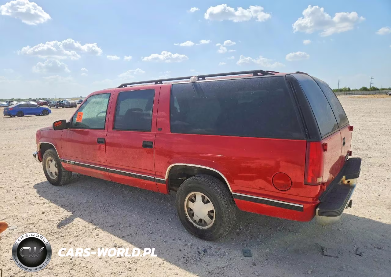 1999 Chevrolet Suburban C1500 VIN:3GNEC16R8XG116455 - 3
