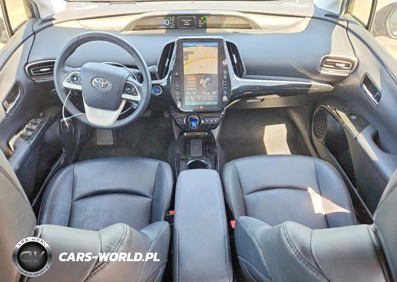 2017 Toyota Prius Prime Advanced VIN:JTDKARFP3H3063845 - 8