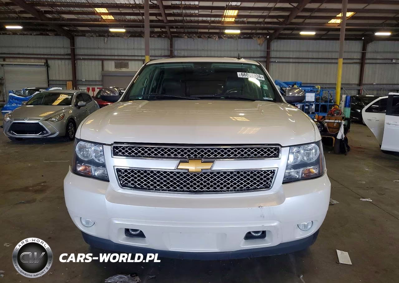 2012 Chevrolet Suburban K1500 Ltz VIN:1GNSKKE76CR307104 - 5