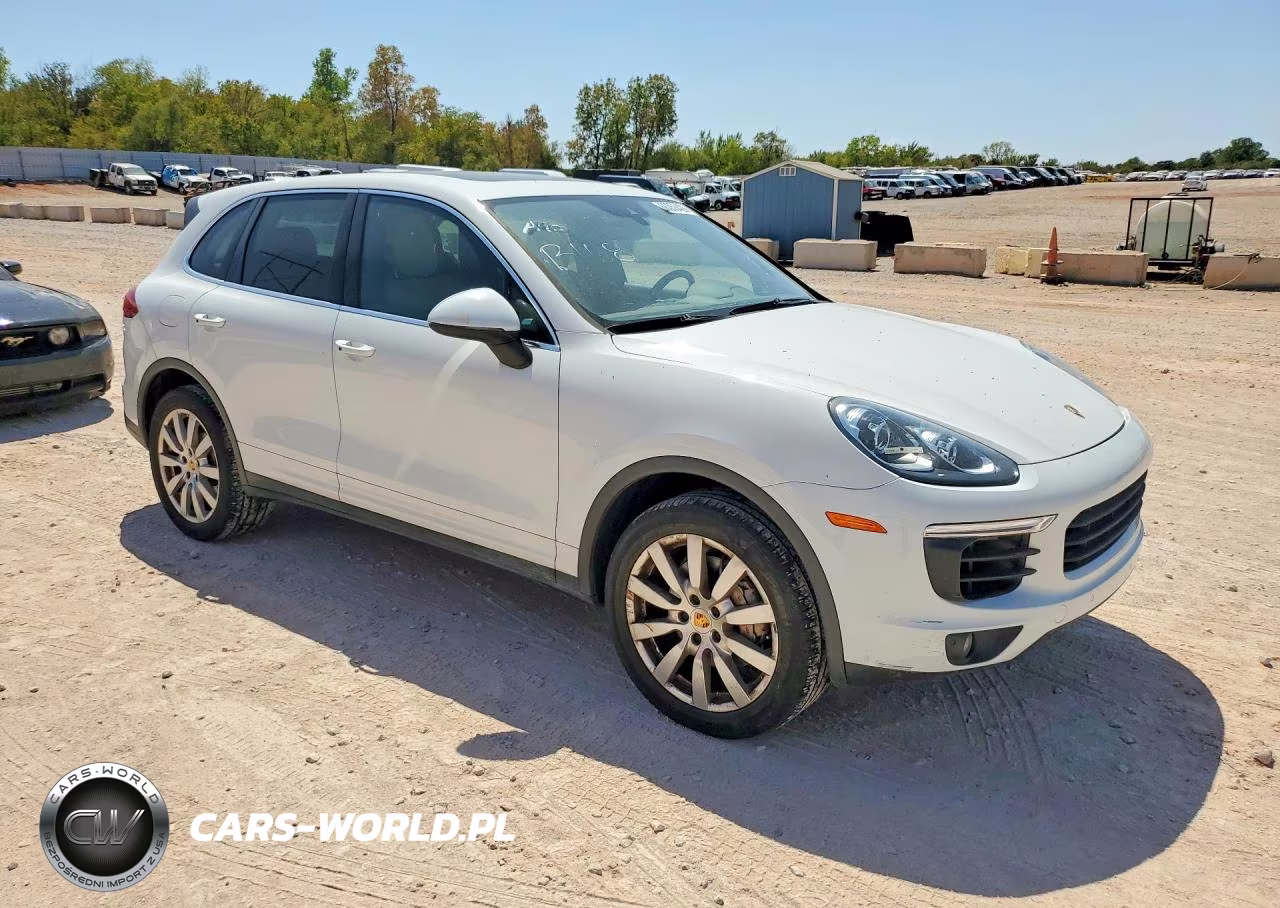 2017 Porsche Cayenne S VIN:WP1AB2A24HLA52752 - 4