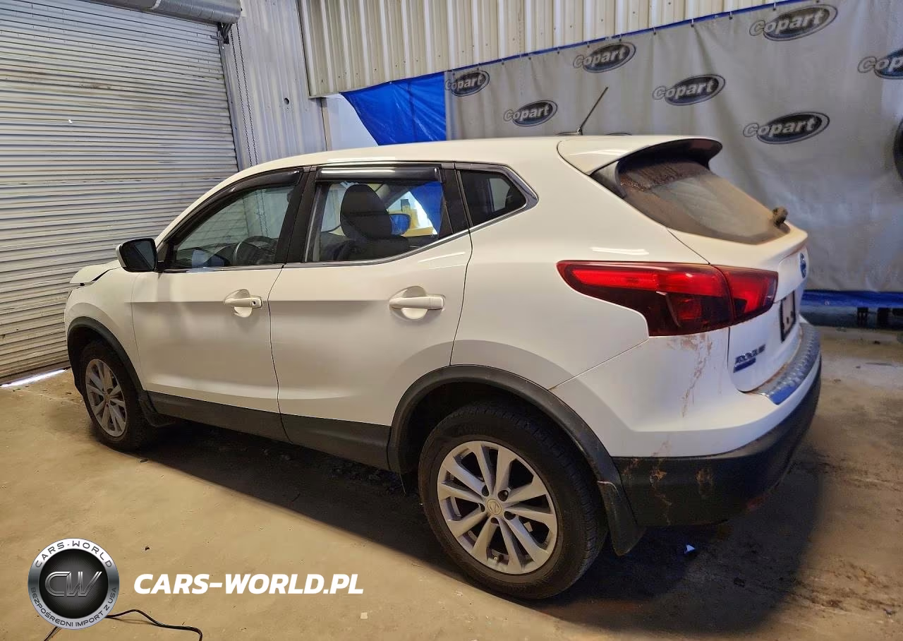 2018 Nissan Rogue Sport S VIN:JN1BJ1CP3JW191869 - 2