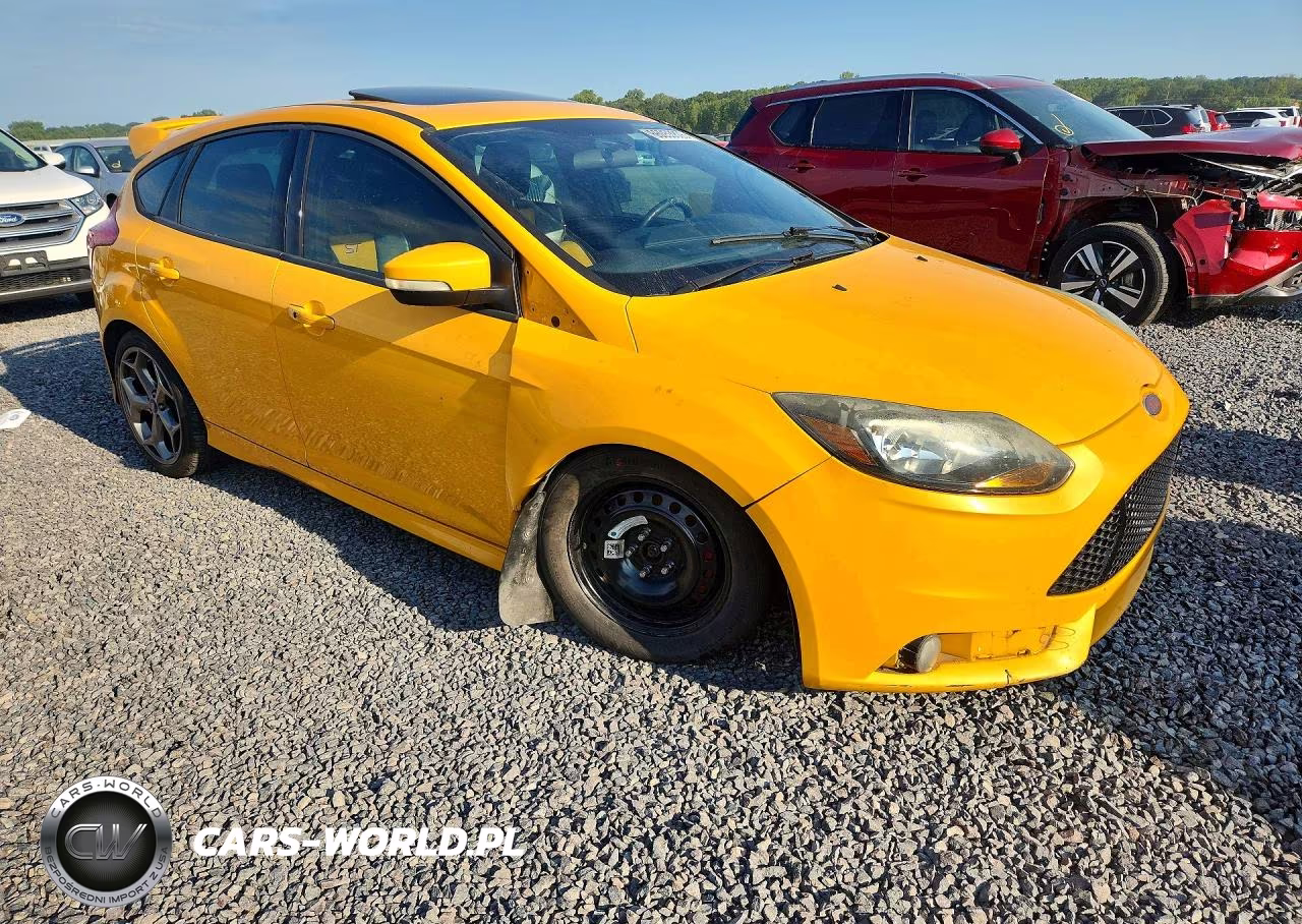 2013 Ford Focus St VIN:1FADP3L98DL126352 - 4