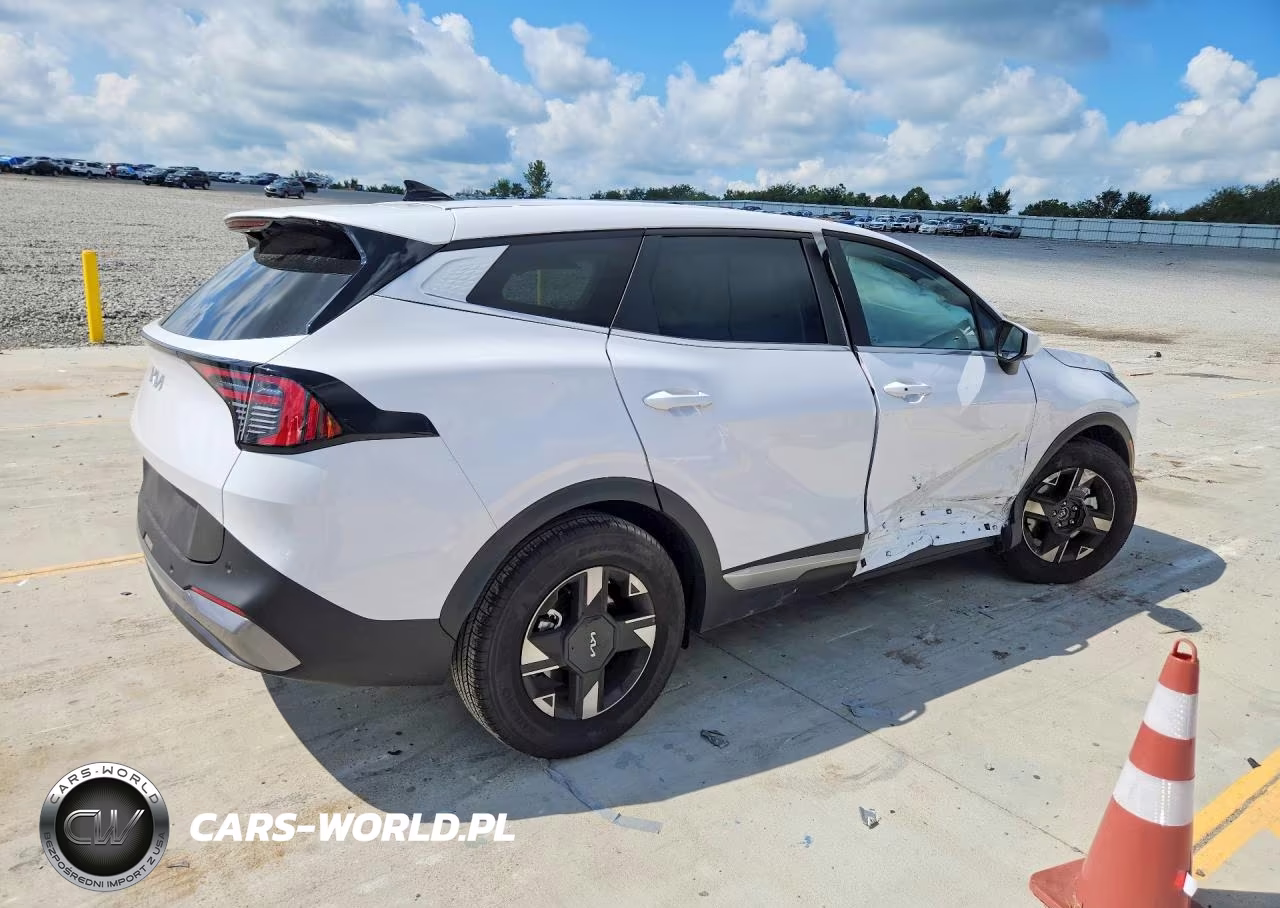 2026 Kia Sportage Lx VIN:5XYK23DF4TG405781 - 3