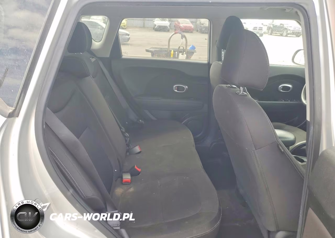 2018 Kia Soul Base VIN:KNDJN2A2XJ7582425 - 10